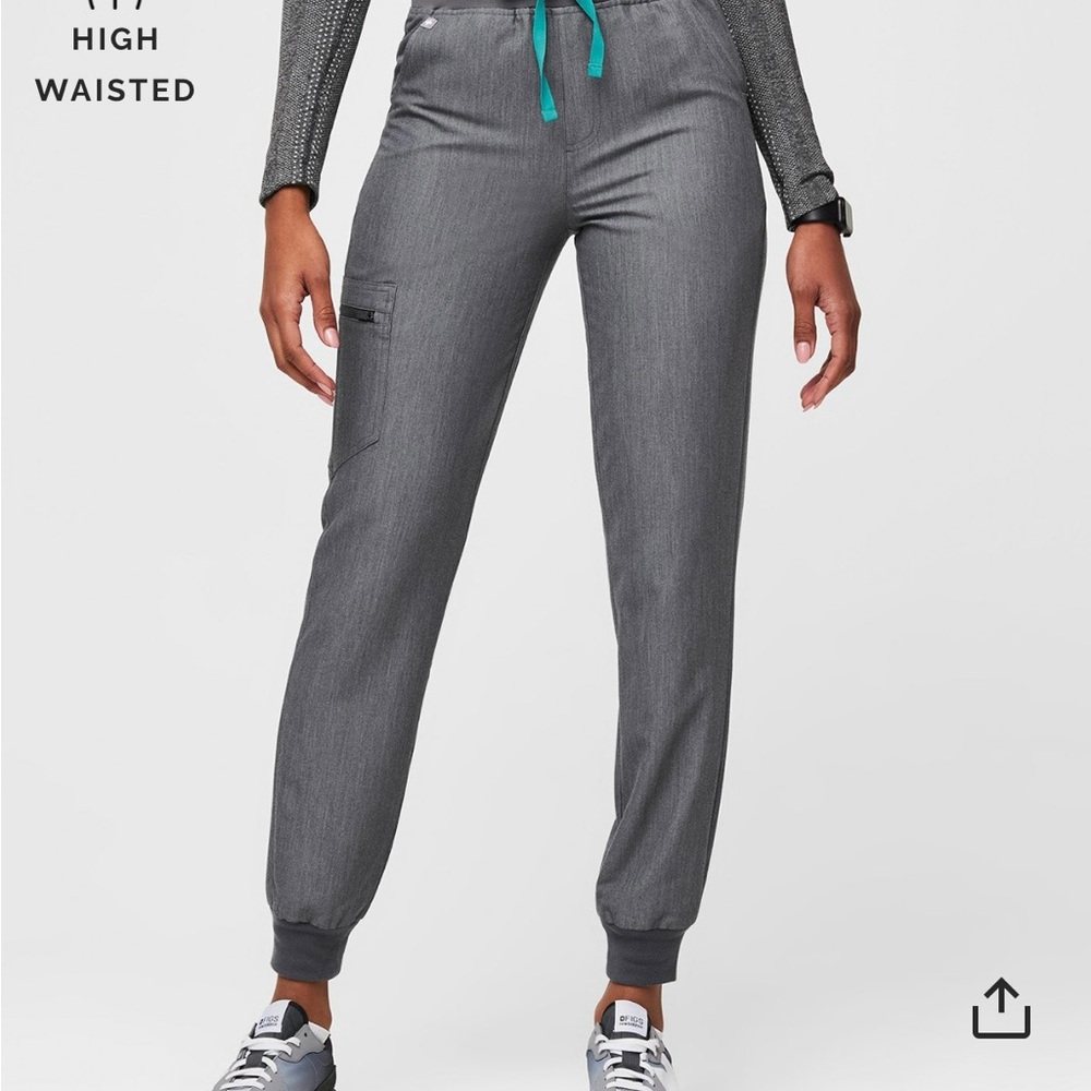 FIGS High Waisted Zamora Jogger grey scrub pant